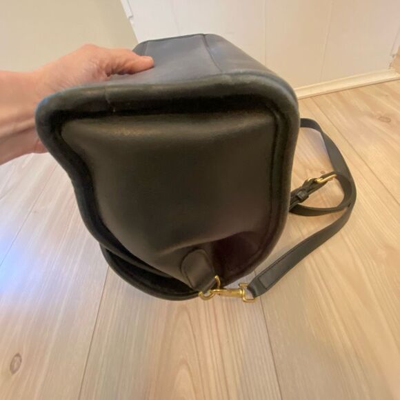 Vintage Coach 9977 Black Manor Bag Top handle crossbody Black Flap USA with copp - Picture 7 of 16